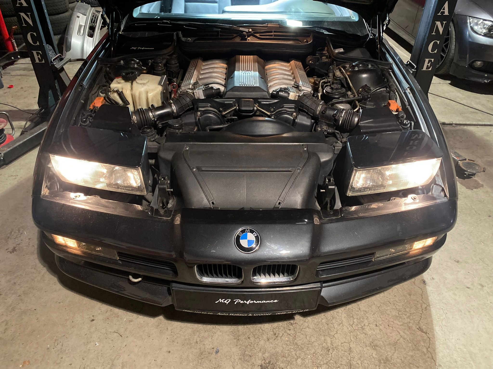 BMW E31 850i V12 Motor